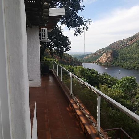 Letamong Bed and Breakfast Hartbeespoort Kamer foto