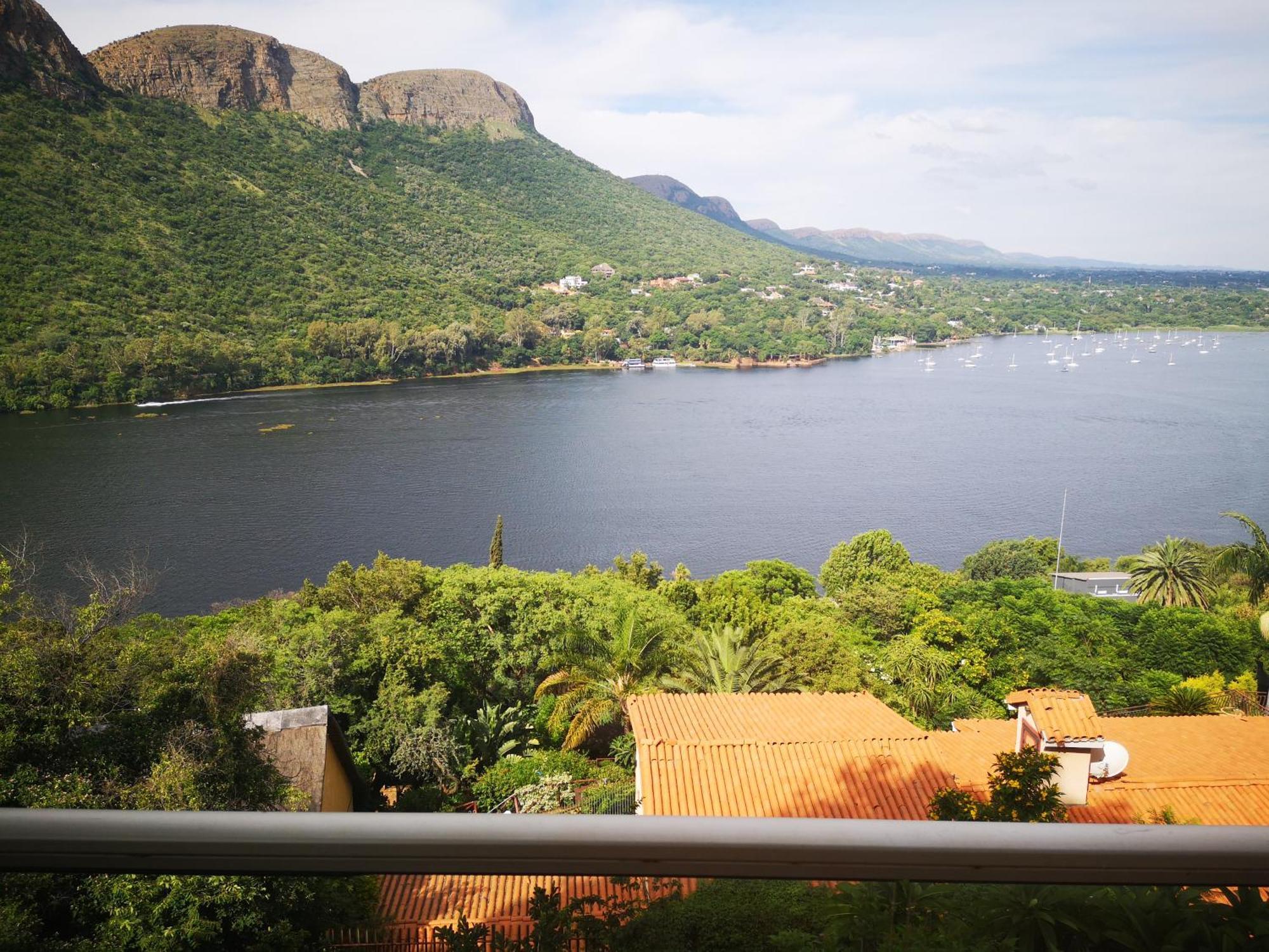 Letamong Bed and Breakfast Hartbeespoort Kamer foto