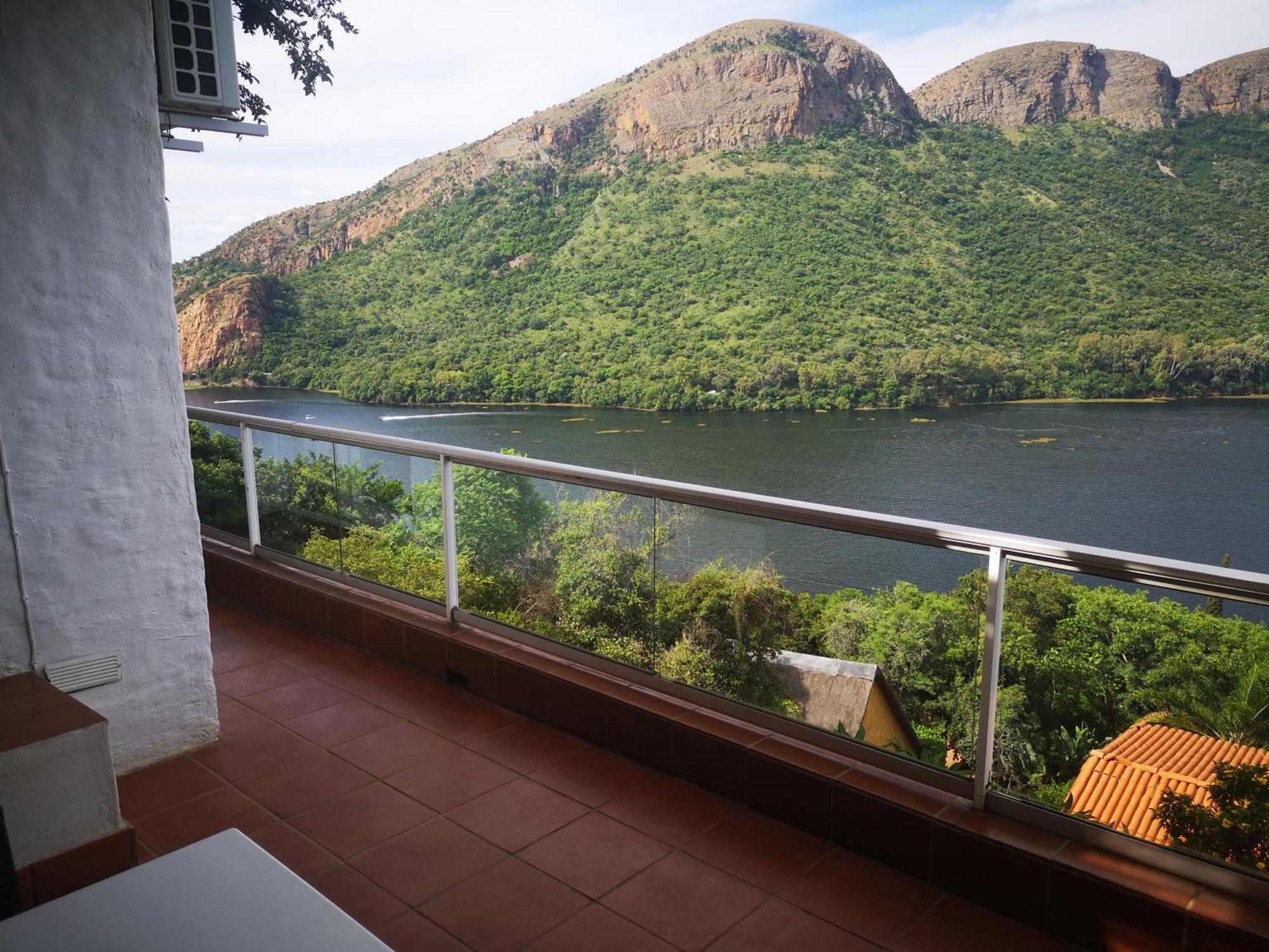 Letamong Bed and Breakfast Hartbeespoort Kamer foto